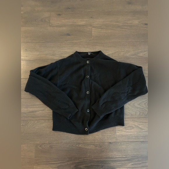 Uniqlo 100% Cashmere Black Cardigan XS - Picture 2 of 2